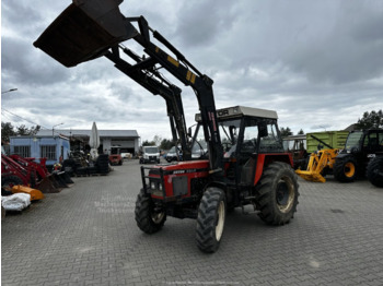 Traktors ZETOR