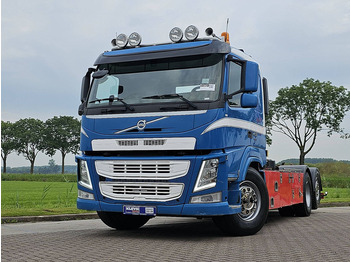 Pacēlājs ar āķi VOLVO FM 450