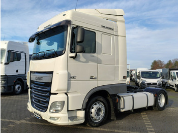 Vilcējs DAF XF 106 460