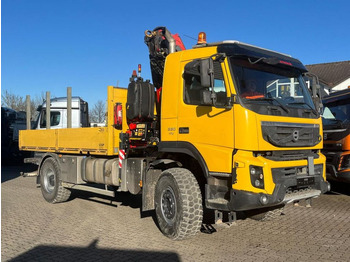 Bortu kravas automašīna/ Platforma, Kravas auto ar manipulatoru Volvo FM 330 4x4 Pritsche Kran Singelreifen Funkfernbe: foto 2