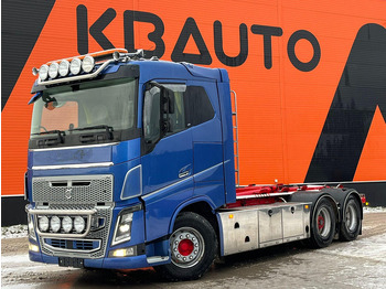 Pacēlājs ar āķi VOLVO FH16 750