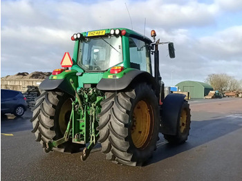 Traktors John Deere 6620: foto 2