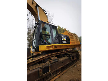 Ekskavators CATERPILLAR 390