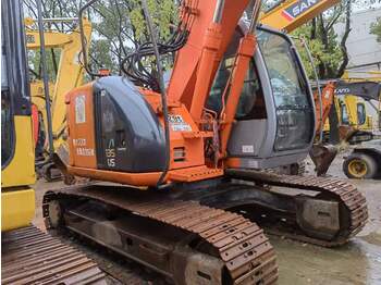 Kāpurķēžu ekskavators HITACHI ZX135