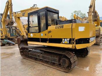 Kāpurķēžu ekskavators CATERPILLAR E120B