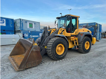 Riteņu iekrāvējs VOLVO L110H