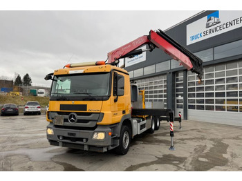 Kravas auto ar manipulatoru MERCEDES-BENZ Actros 2646