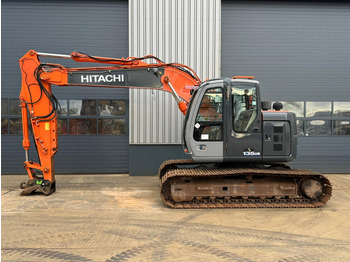 Kāpurķēžu ekskavators HITACHI ZX135