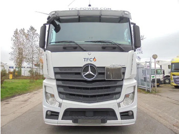 Vilcējs Mercedes-Benz Actros 1845 LS ADR: foto 2