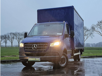 Furgons ar slēgtā virsbūve MERCEDES-BENZ Sprinter 516