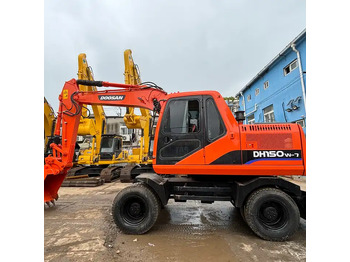 Kāpurķēžu ekskavators DOOSAN DH150W-7