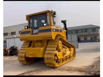 Buldozers CATERPILLAR D8T