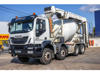 Betonvedējs IVECO Trakker