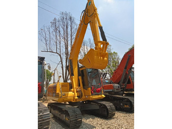 Kāpurķēžu ekskavators KOMATSU PC130