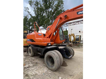 Kāpurķēžu ekskavators Doosan 150W-7 used wheel excavators Doosan 150W-7 secondhand machine for sale: foto 4