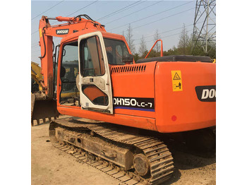 Kāpurķēžu ekskavators DOOSAN