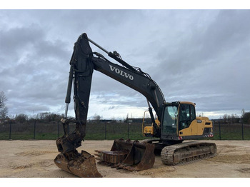 Kāpurķēžu ekskavators VOLVO EC220DL