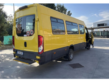 Mikroautobuss, Pasažieru furgons IVECO Daily: foto 5