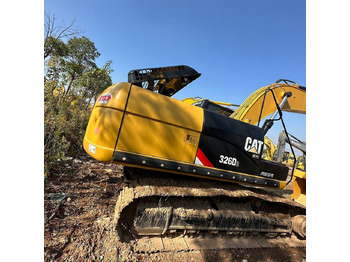 Kāpurķēžu ekskavators CATERPILLAR 326D