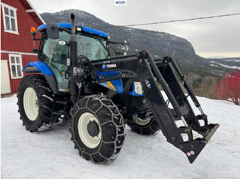 Traktors NEW HOLLAND T6020