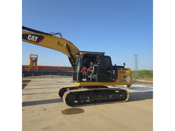 Kāpurķēžu ekskavators CATERPILLAR 320D2