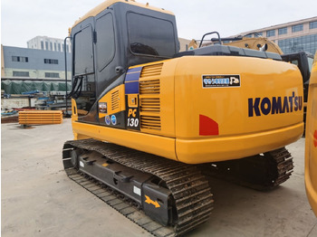 Kāpurķēžu ekskavators KOMATSU PC130