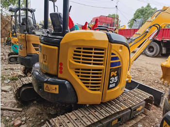 Mini-ekskavators KOMATSU PC35