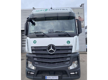 Vilcējs MERCEDES-BENZ Actros 1845