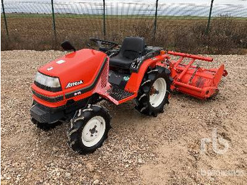 Traktors KUBOTA