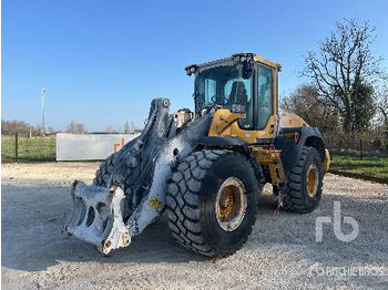 Riteņu iekrāvējs VOLVO L110H