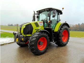 Traktors CLAAS Arion 550