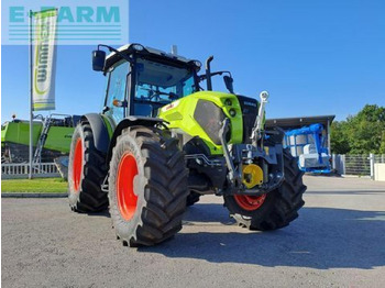 Traktors CLAAS Axos 240