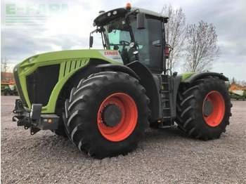 Traktors CLAAS Xerion 5000