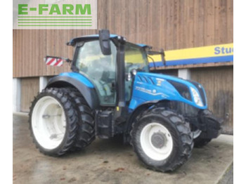 Traktors NEW HOLLAND T5