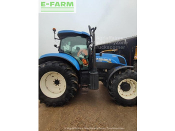 Traktors NEW HOLLAND T7.200