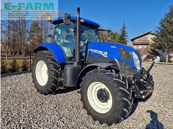 Traktors NEW HOLLAND T7.200