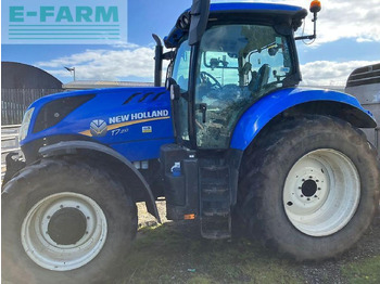 Traktors NEW HOLLAND T7.210