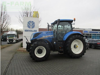 Traktors NEW HOLLAND T7.230