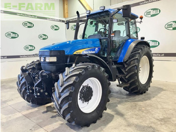 Traktors NEW HOLLAND TM