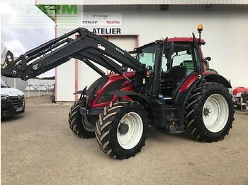 Traktors VALTRA N154