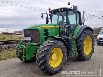 Traktors JOHN DEERE 7530