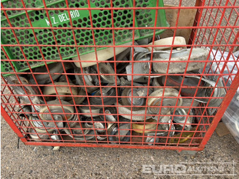 Celtniecības maisītājs Pallet of Various Cart Wheels: foto 5