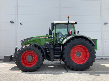 Traktors FENDT 1050 Vario