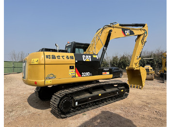 Kāpurķēžu ekskavators CATERPILLAR 320DL