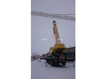 Autoceltnis LIEBHERR LTM 1070