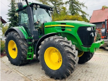 Traktors JOHN DEERE 7730