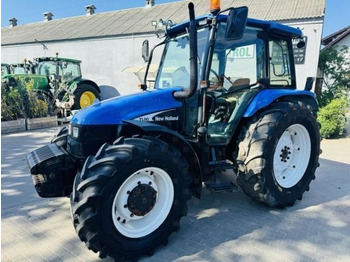 Traktors NEW HOLLAND TL90