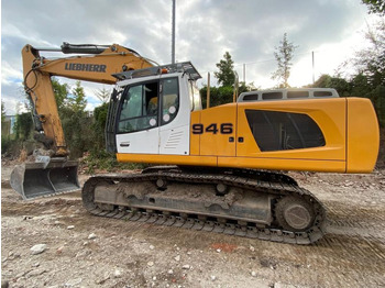 Kāpurķēžu ekskavators LIEBHERR R 946