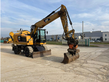 Riteņu ekskavators CATERPILLAR M314F