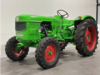 Traktors DEUTZ D